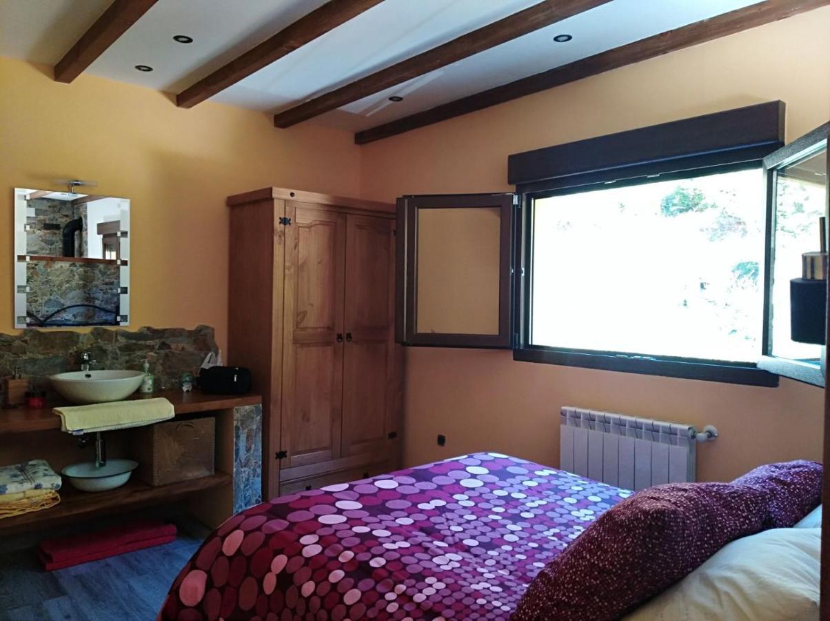 La Riera  Apartamentos Rurales La Veiga מראה חיצוני תמונה