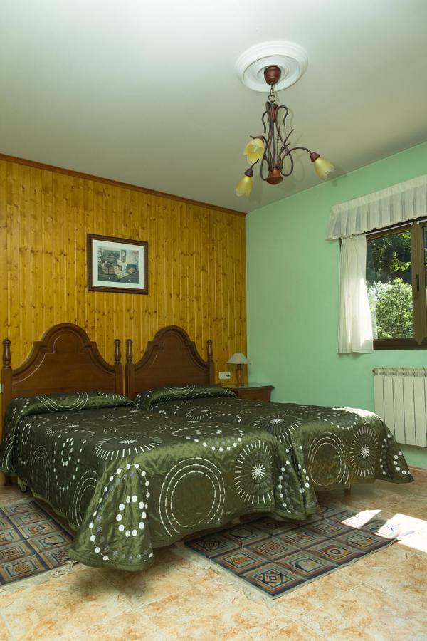 La Riera  Apartamentos Rurales La Veiga מראה חיצוני תמונה